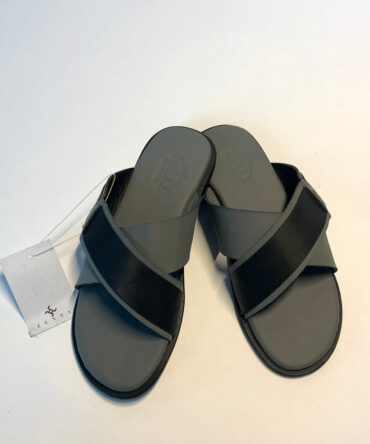 Zunna Lagos Crisscross Slide