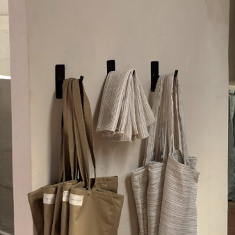 Gallery 04
